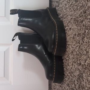 Dr. Martens Chelsea Platform Boots